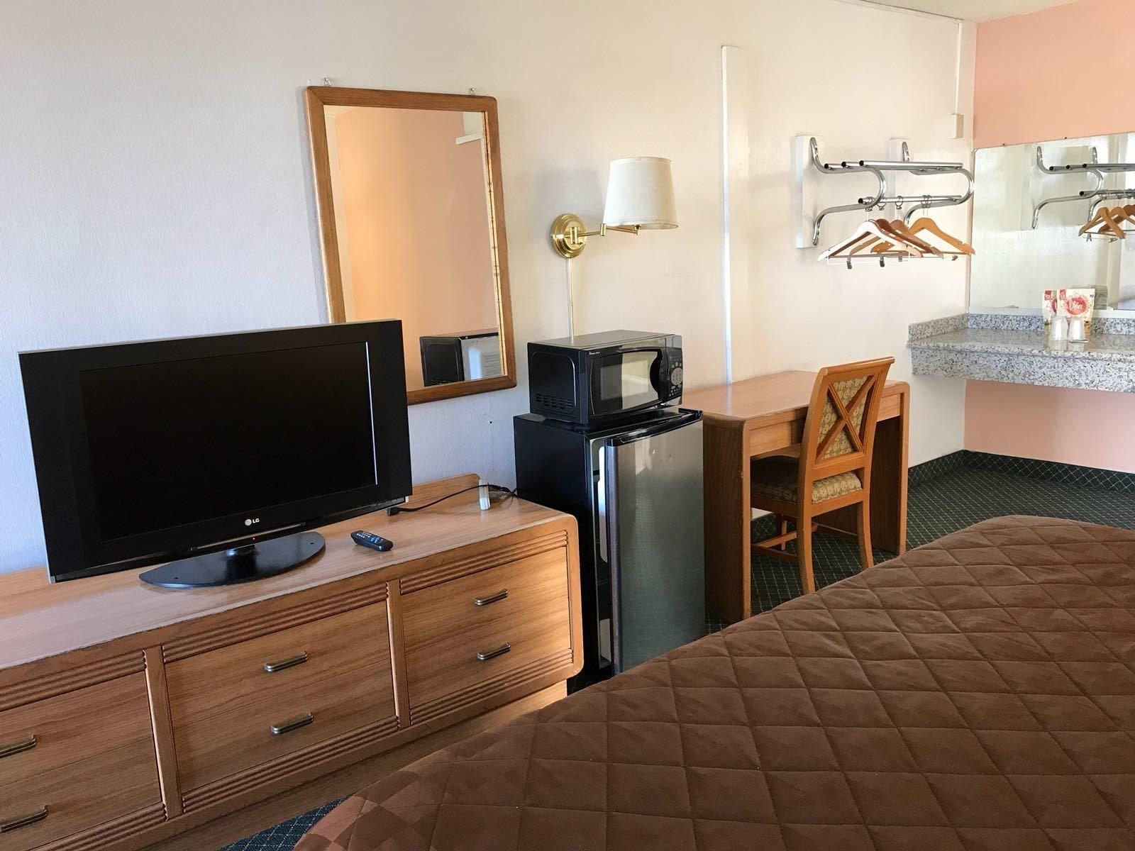 Motel Economy 3*
