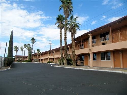 Economy Motel 3*