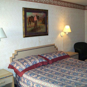 Economy 3*
